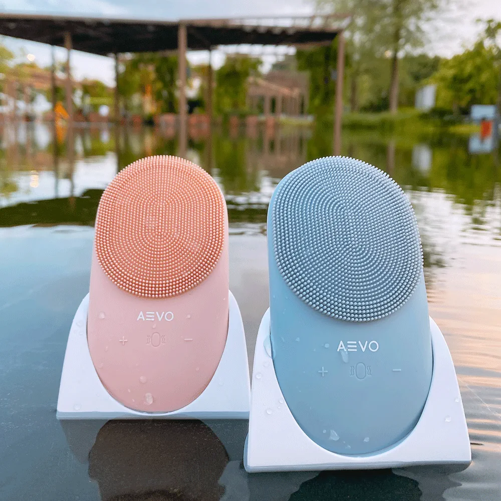 Máy rửa mặt AEVO Clean and Fresh Plus silicone dài và mềm hơn
