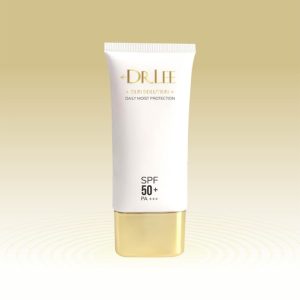 ឡេ​ការ​ពារ​កំដៅថ្ងៃ (ទប់ជាតិខ្លាញ់)​ Sun Solution Daily Moist Protection +Dr.lee